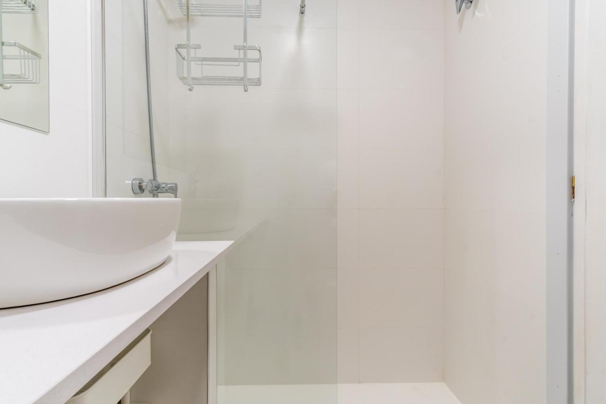 Bright And Cozy - 1Bedroom 1Bath - Las Letras Madrid Ngoại thất bức ảnh